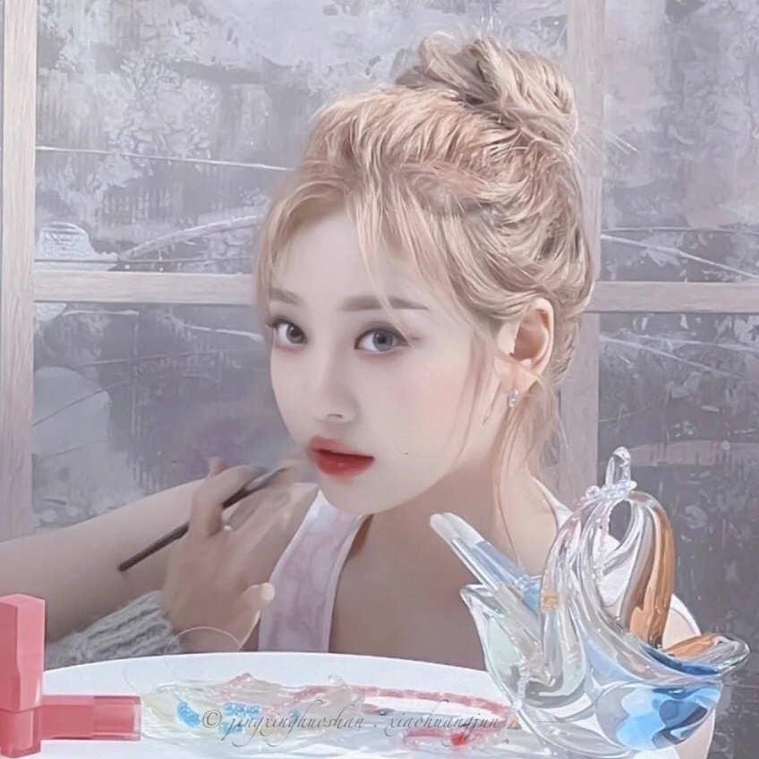 宁艺卓|头像|宁艺卓|艺卓|头像_新浪新闻