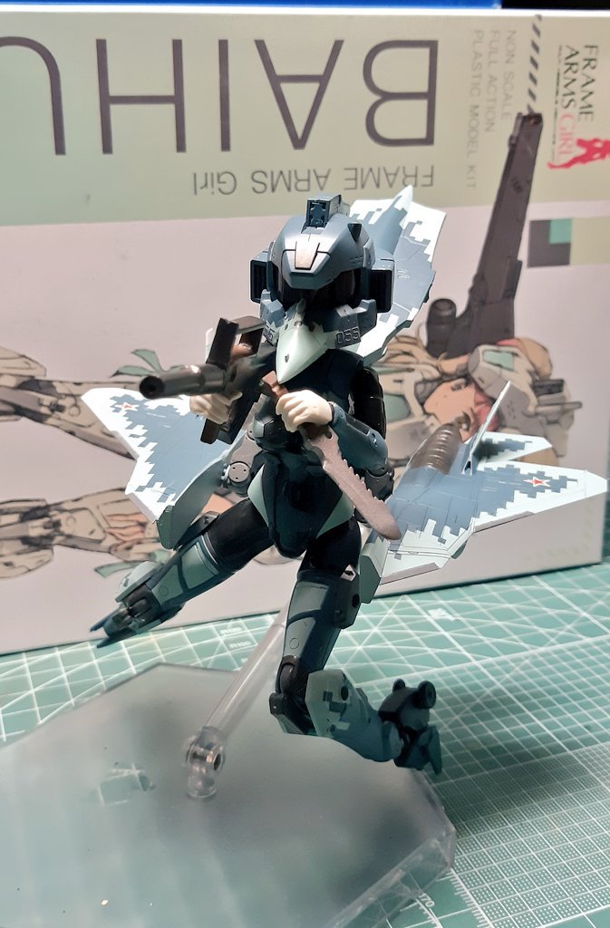 近日才刚获得出口认证许可的俄罗斯su 57e出口型重型五代机