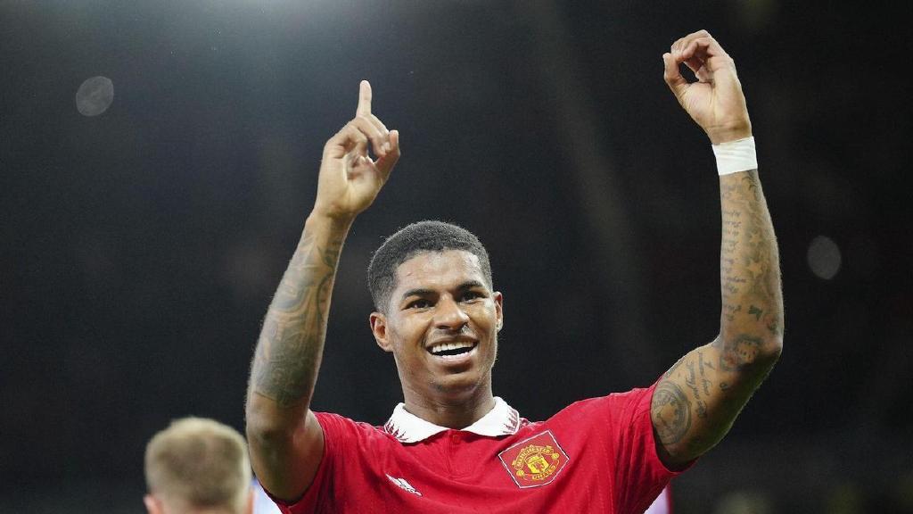 赛后道出近年低潮原因,庆祝动作致敬c罗|拉什福德|曼联|c罗_新浪新闻