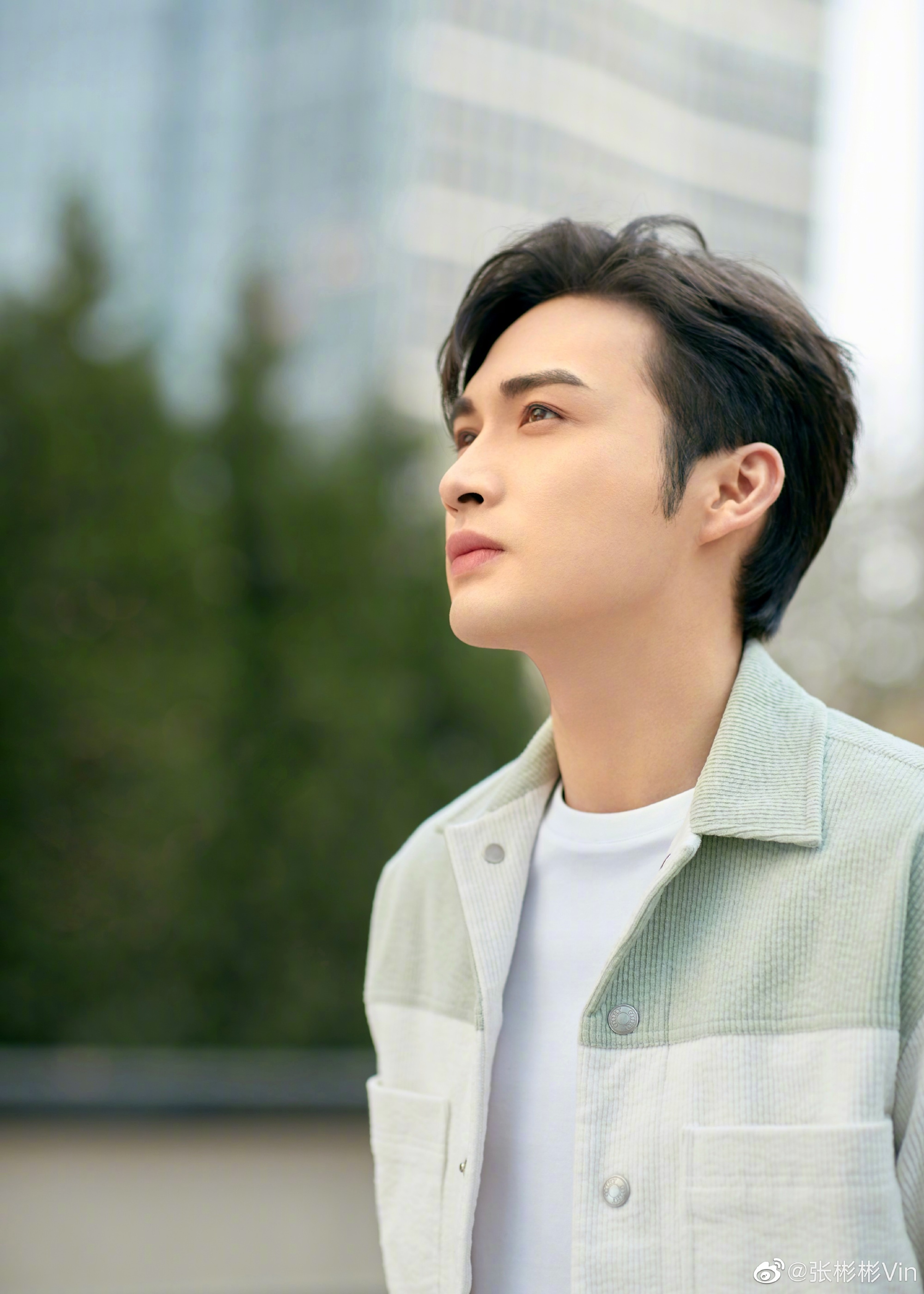 张彬彬,虞书欣主演的都市剧《两个人的小森林》今天开