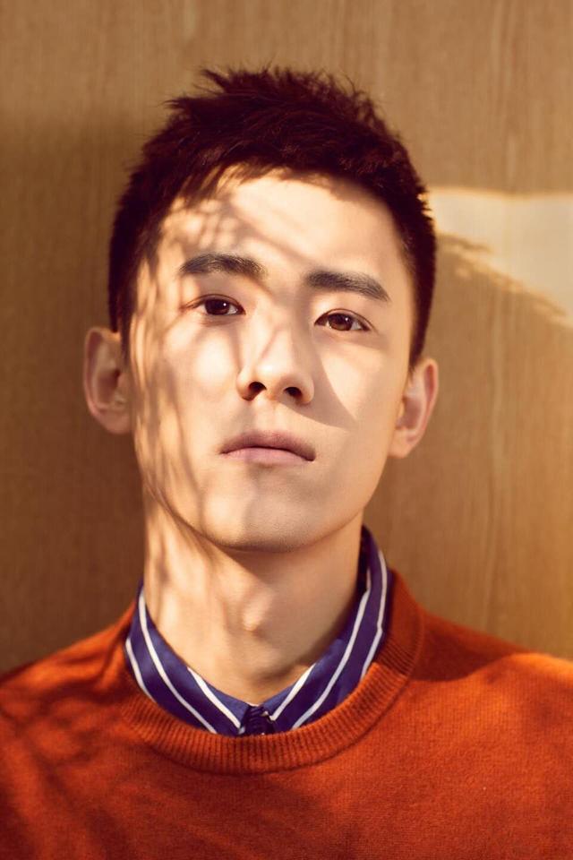 三十而已钟晓阳的饰演者有多牛看了他的毕业院校厉害了