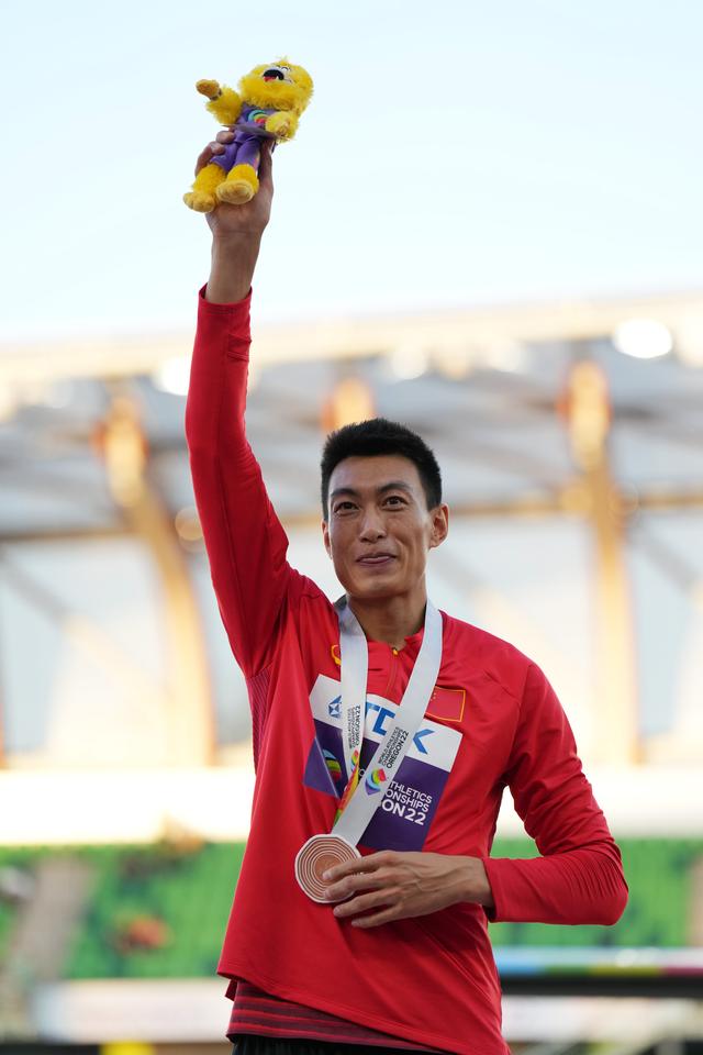 （田径世锦赛）朱亚明获男子三级跳远季军(2)休闲区蓝鸢梦想 - Www.slyday.coM