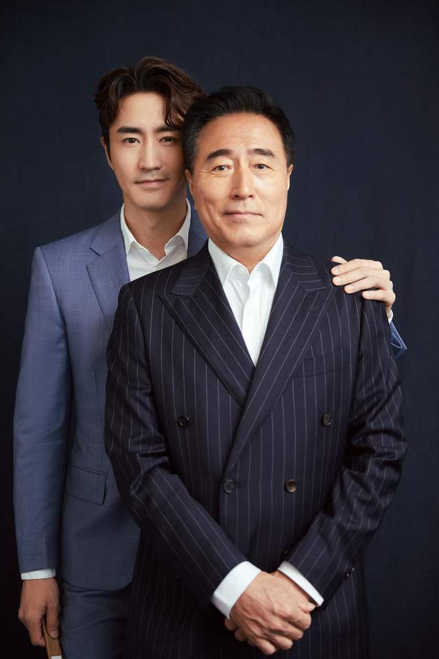 二,杨立新扮演贾志国