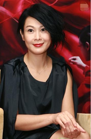 曾出轨刘若英,妻子孙莉大闹片场才分手,神算子黄磊人设不保?