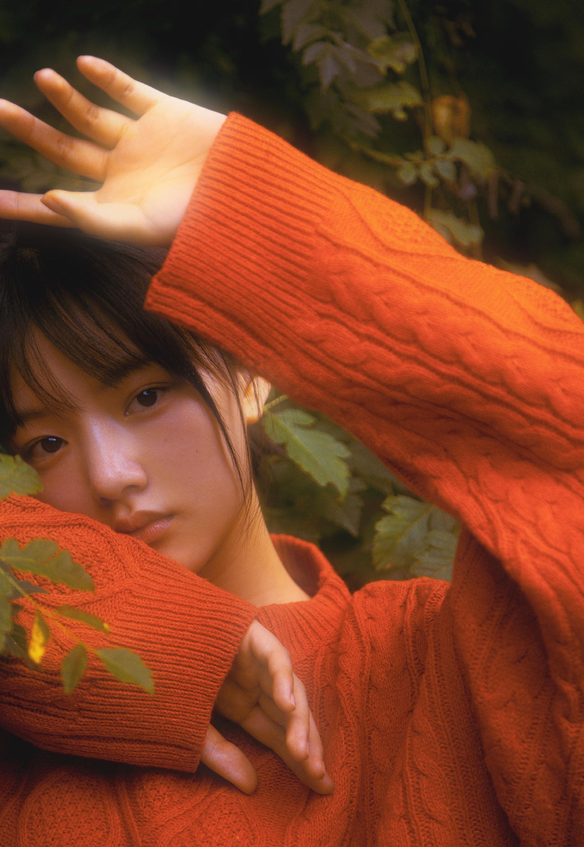 任敏秋日写真这个自带孤独气质的女孩