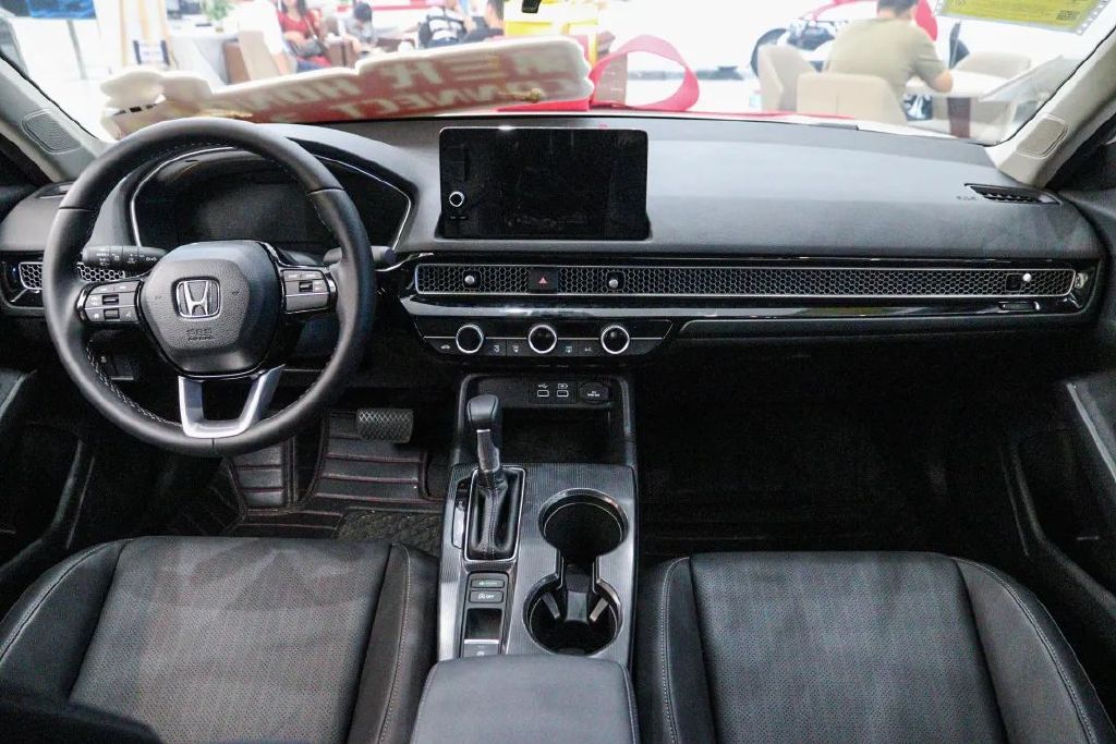 15万买空间大、配置高还真运动！我想不到理由不选TA