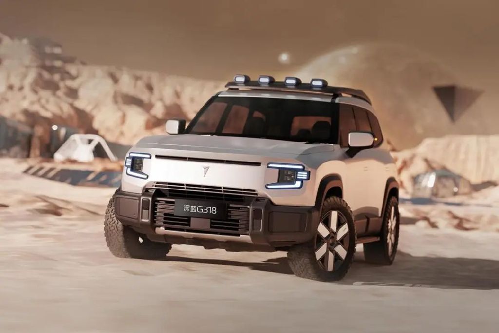 视界观察丨硬派越野顶流之争小市场大机遇