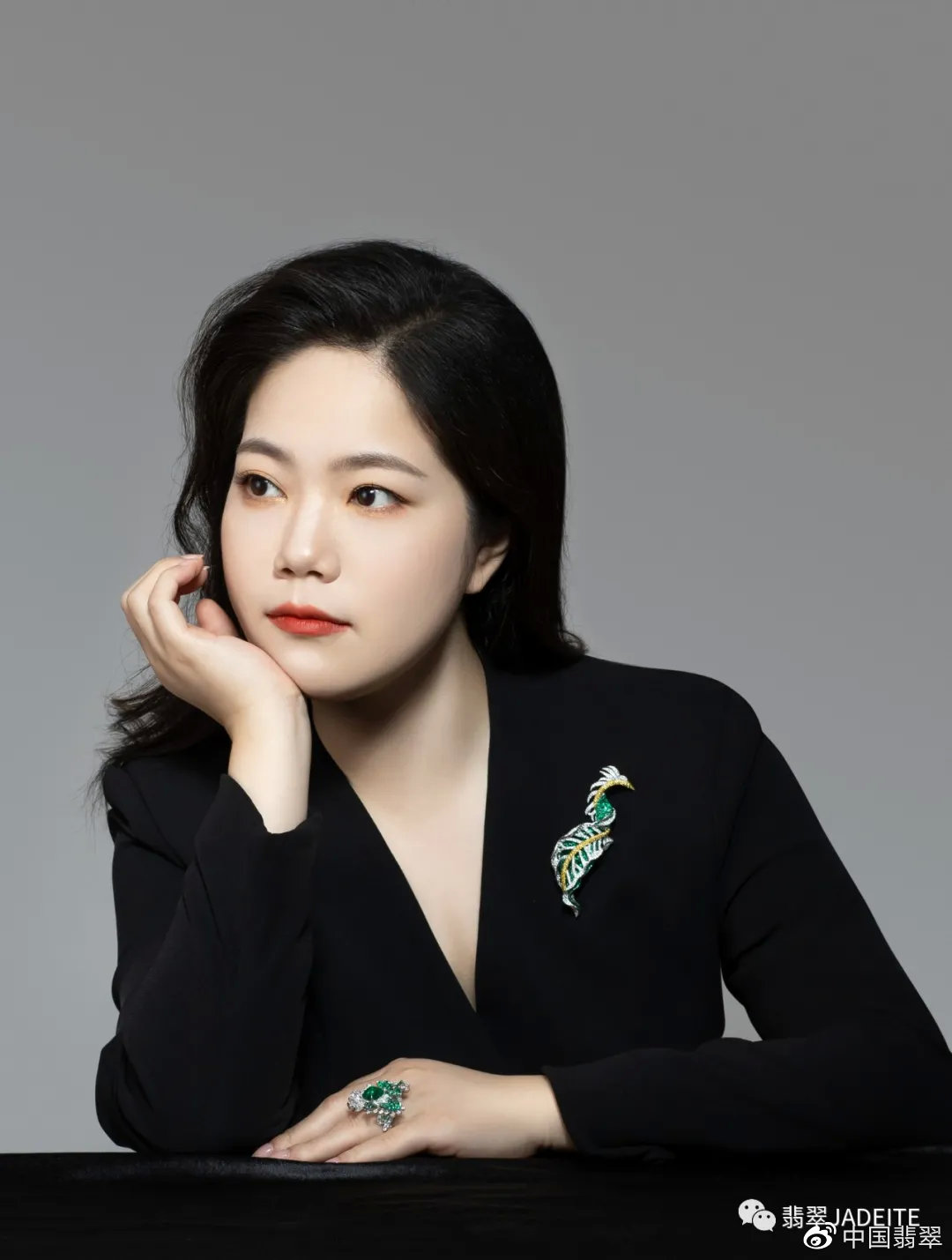 郑莎:以灵动珠宝,彰显柔美力量|克拉|东方瑞鹤·苍穹|珠宝_新浪新闻