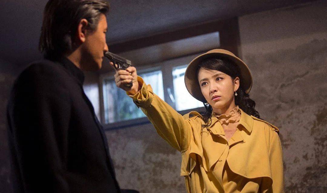 张鲁一搭档佟丽娅这部高口碑电视剧值得一追