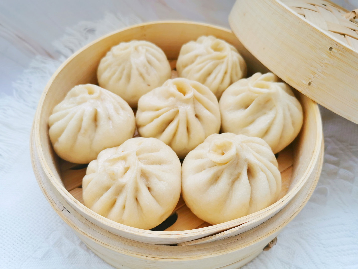 13块钱猪肉3块钱面粉做了28个小笼包一周的早餐有了