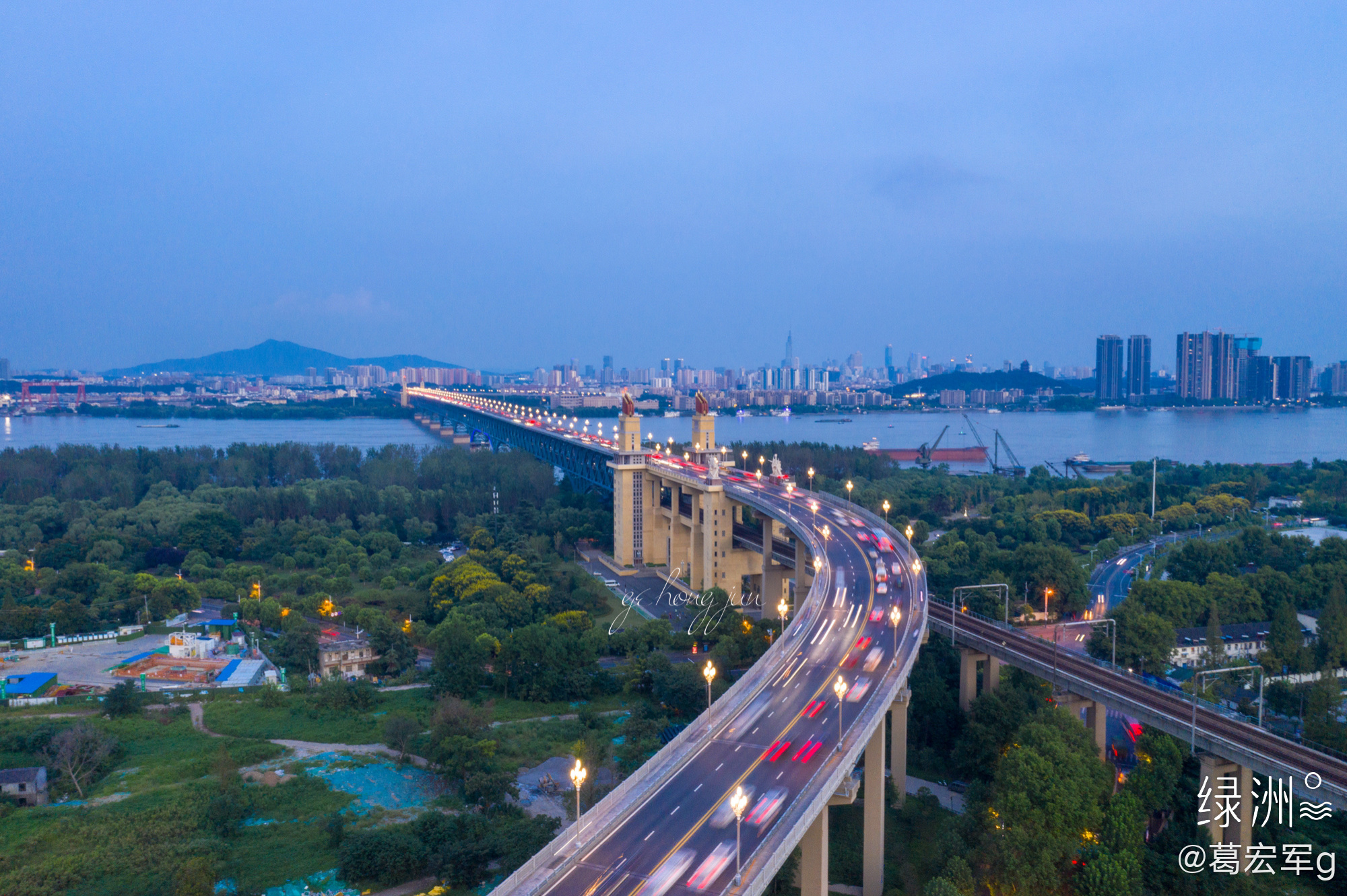 南京长江大桥 晴天下的长江