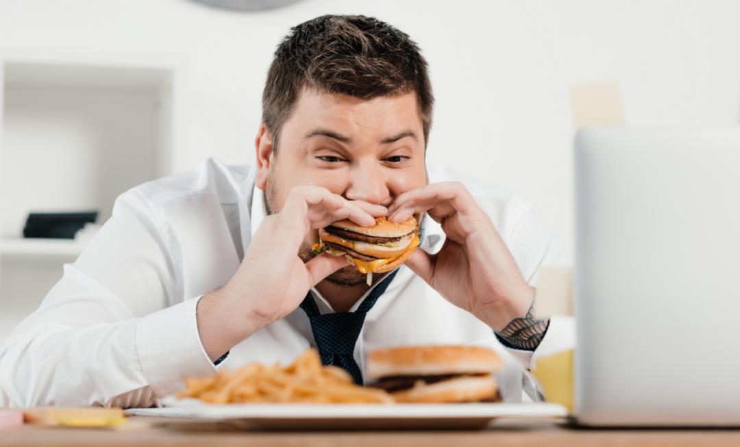 吃饭狼吞虎咽三高风险高男性更应注意