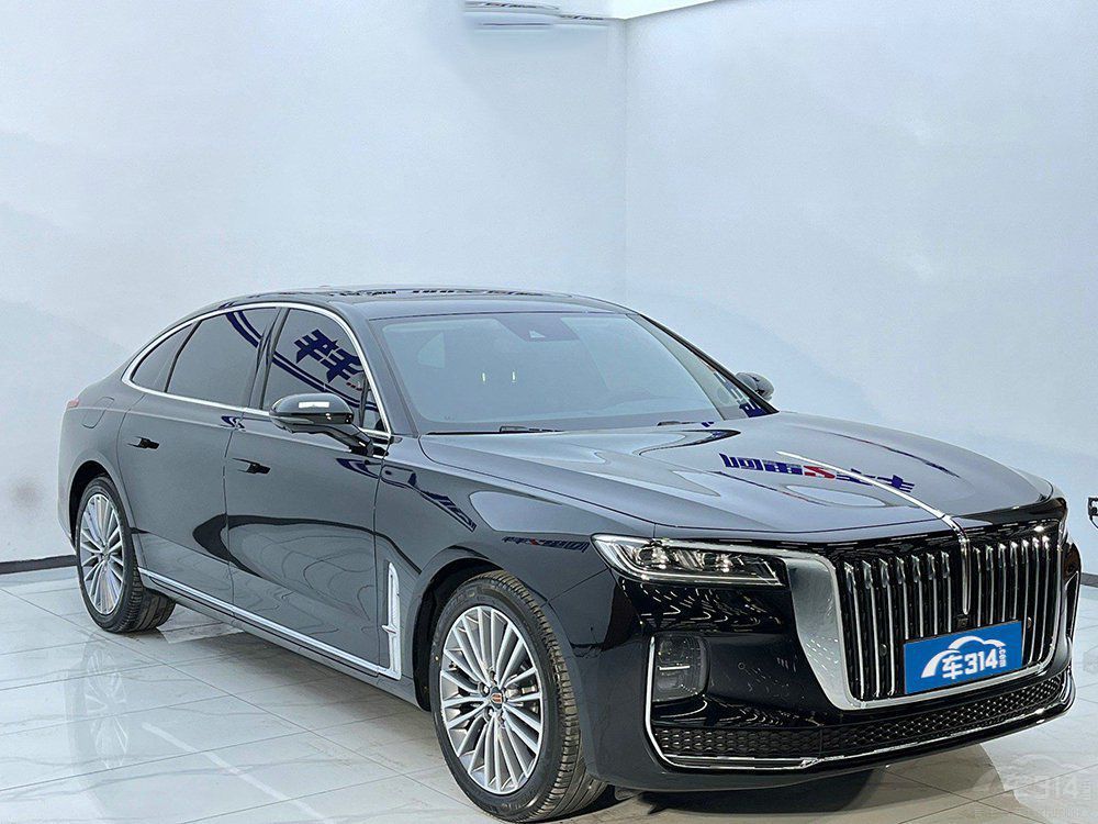 中德中大型豪华旗舰大对决：红旗H9对比奔驰E级谁更有优势