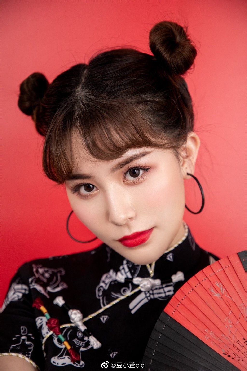 cicismakeup国潮灵感妆容你们期待很久的这个妆容