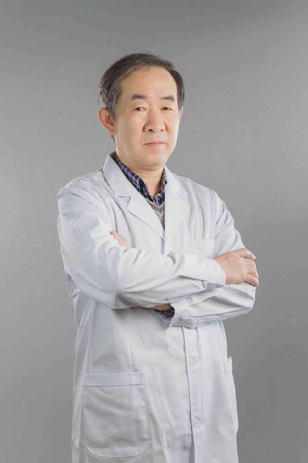 北京中医药大学|蔡军|腰椎间盘突出_新浪新闻