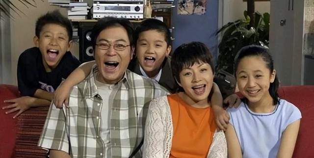 《我爱我家》29年,10位演员人生迥异,宋丹丹依然红,女3却早已过气|我
