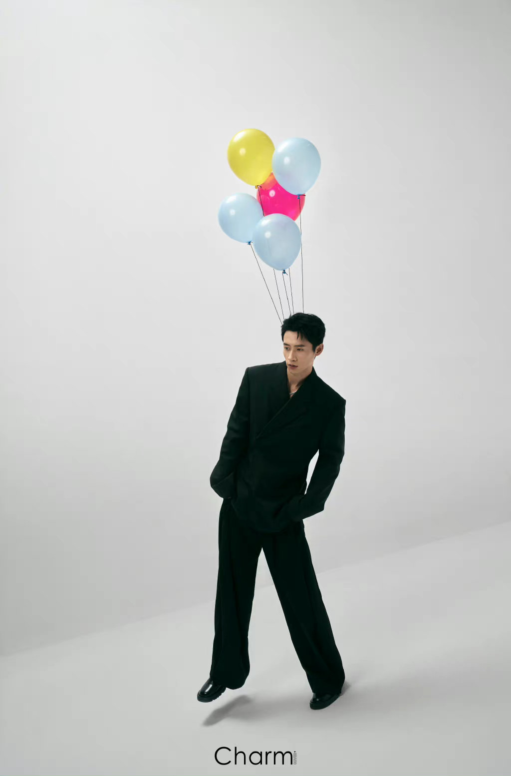 哇哦,我晨哥的西装杀啊啊我的天 魏晨真的好帅身材好馋 斯哈斯哈_高清