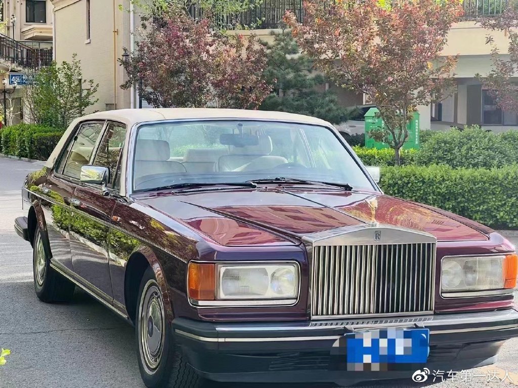 94年老朋友,劳斯莱斯银刺