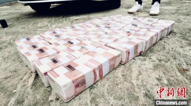 骗取"过桥资金"达1亿元(人民币,下同)