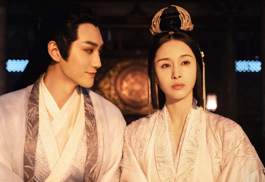 《晴雅集》曝光王子文全新剧照,造型好像黑化前后,判若两人!