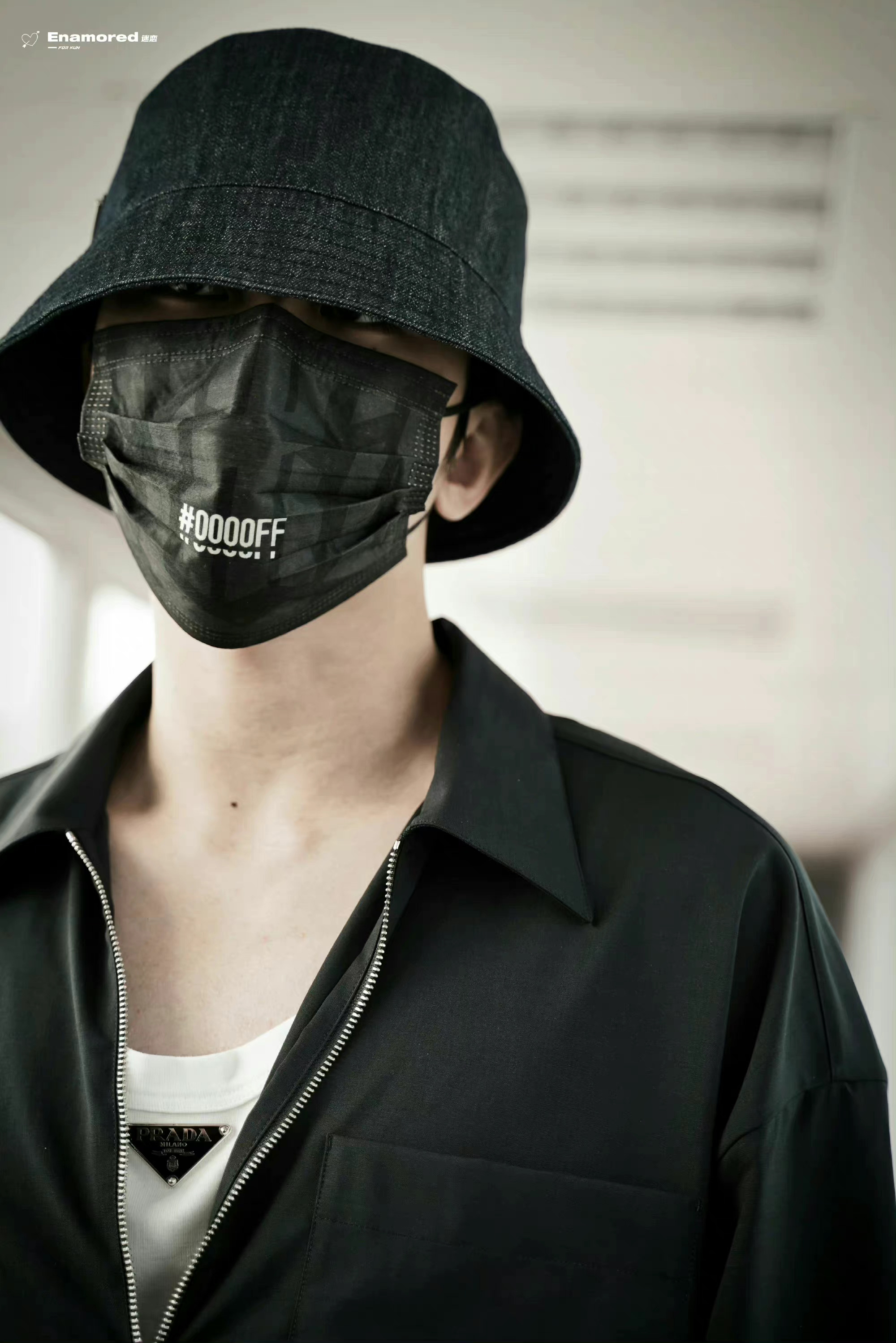 蔡徐坤今日份机场饭拍来啦allblack穿搭简约又帅气