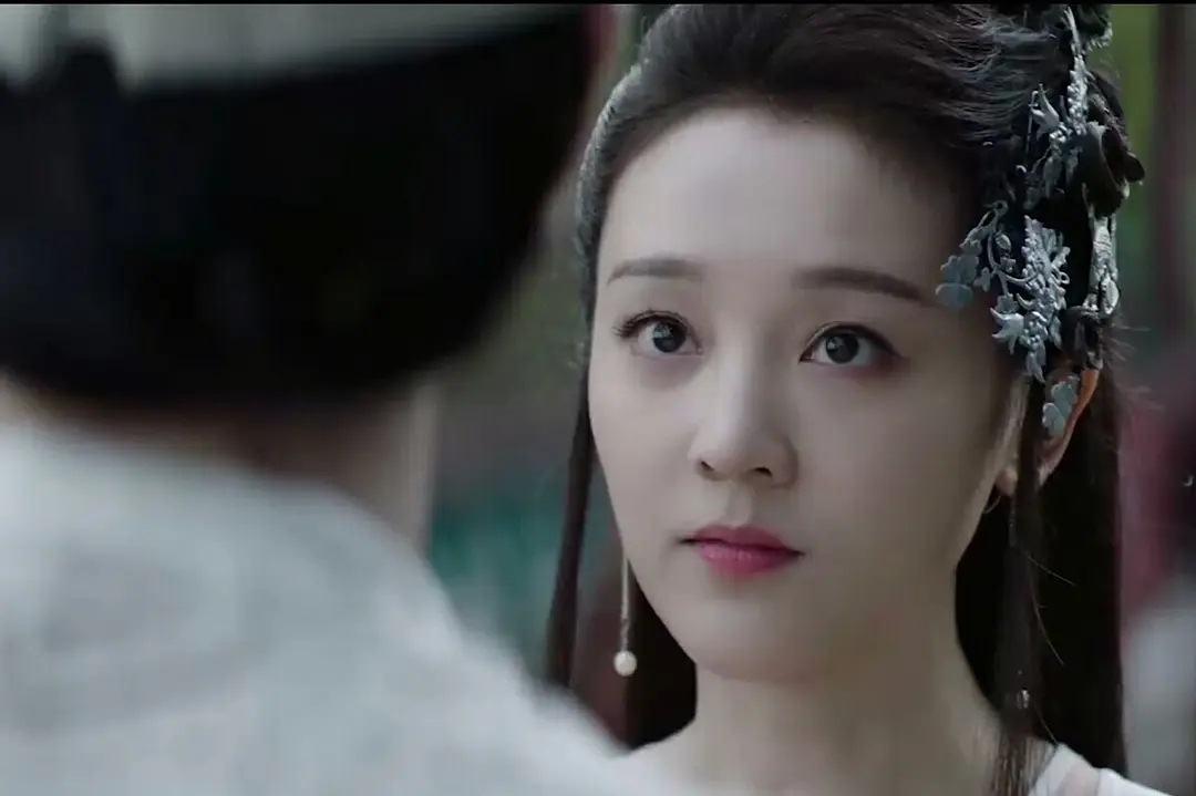 白蛇情劫上映真人版白蛇缘起生搬硬套太尴尬