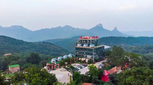 “一墩难求”?济南这对硕大号“冰墩墩”、“雪容融”火了!更火了这个物华天宝的打卡地!休闲区蓝鸢梦想 - Www.slyday.coM “一墩难求”?济南这对硕大号“冰墩墩”、“雪容融”火了!更火了这个物华天宝的打卡地!休闲区蓝鸢梦想 - Www.slyday.coM