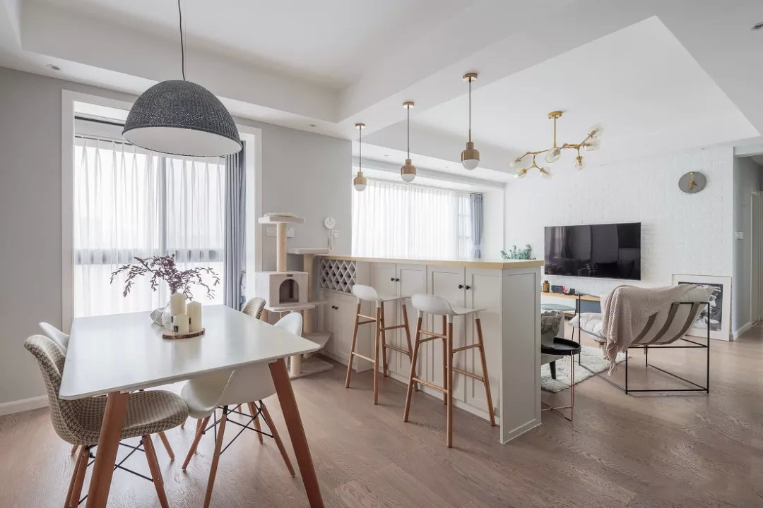 横厅过大,如何解决关键问题?设计师支招:这5种布局模式必须掌握!