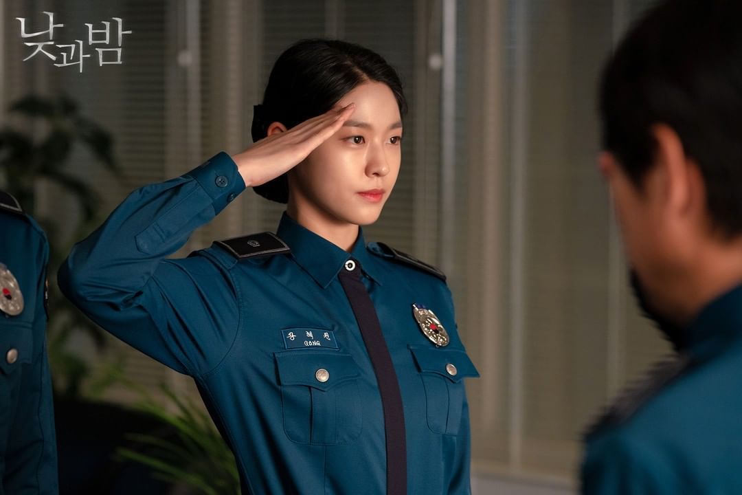 新剧《昼与夜》中金雪炫剧照公开_高清图集_新浪网