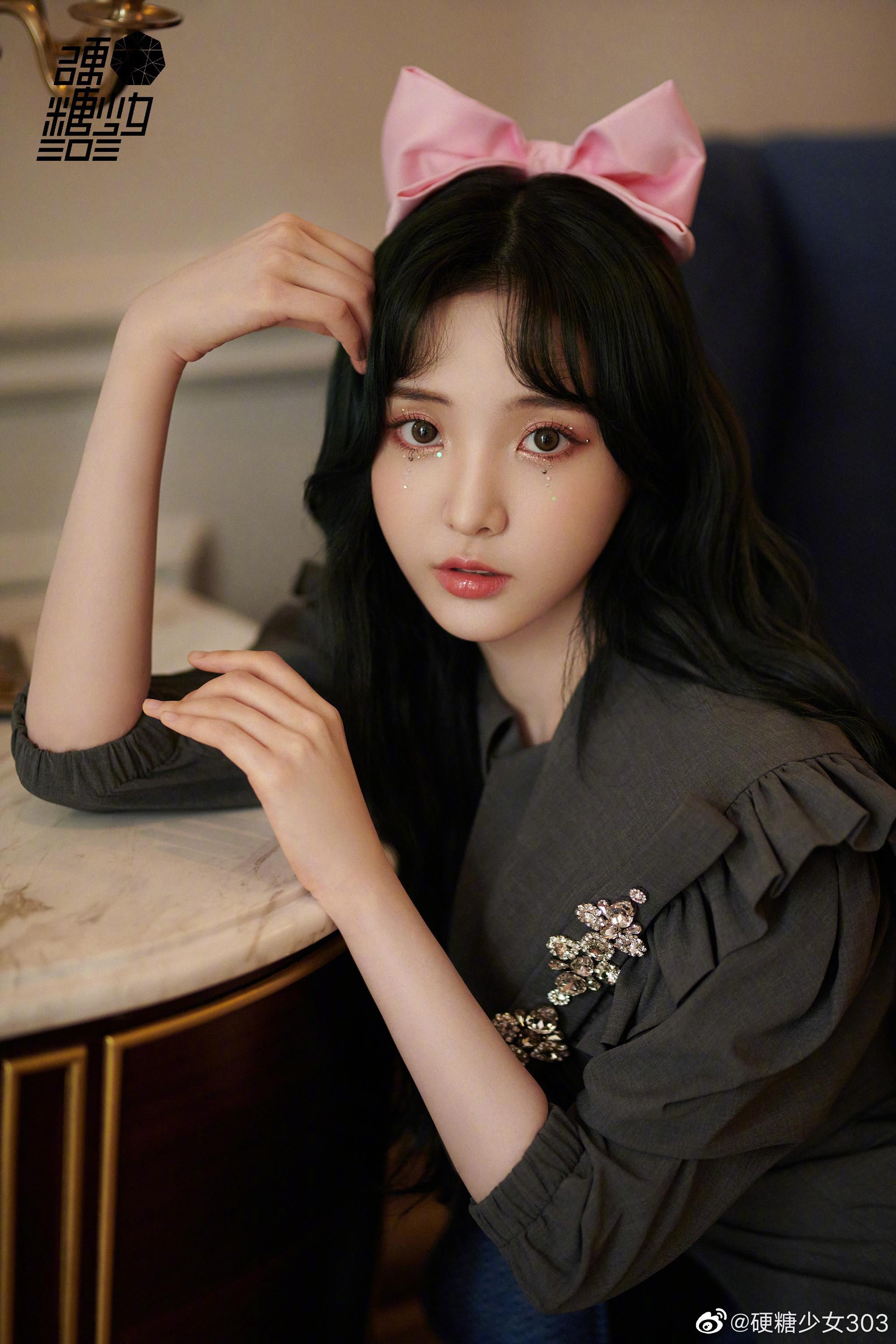 郑乃馨创4三公造型图 蝴蝶结好可爱 这就是洋娃娃!