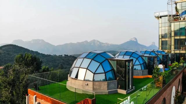 “一墩难求”?济南这对硕大号“冰墩墩”、“雪容融”火了!更火了这个物华天宝的打卡地!休闲区蓝鸢梦想 - Www.slyday.coM “一墩难求”?济南这对硕大号“冰墩墩”、“雪容融”火了!更火了这个物华天宝的打卡地!休闲区蓝鸢梦想 - Www.slyday.coM