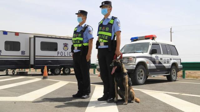 【我在岗位上】十四战十四捷！阿拉善边境管理支队：距离主发射架最近的的“神舟卫士”休闲区蓝鸢梦想 - Www.slyday.coM