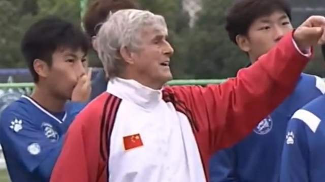 日本晋级!米卢质问中国足协:为什么总是正确的事情难以坚持?|米卢|中国足协|世界杯_新浪新闻