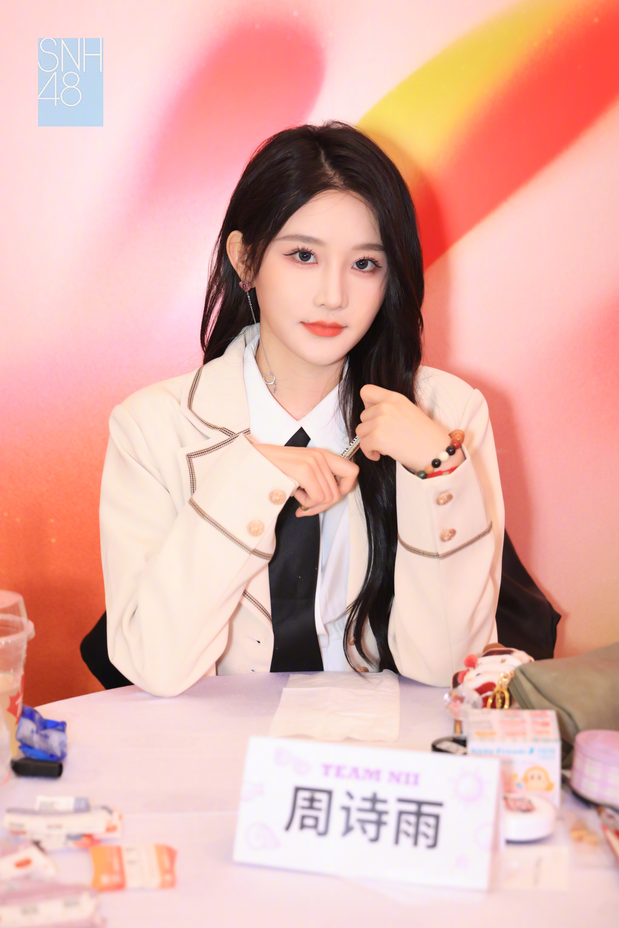 2023开年首场答谢见面会 @SNH48-周诗雨__财经头条