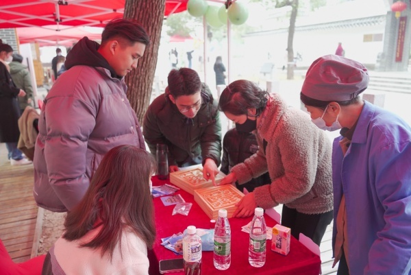 澳鄂大专人庆澳门回归22周年园游会在汉举办休闲区蓝鸢梦想 - Www.slyday.coM