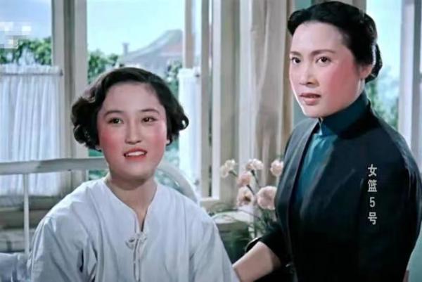 重温秦怡代表作,今明特别播出《铁道游击队》《女篮5号》|秦怡|电影