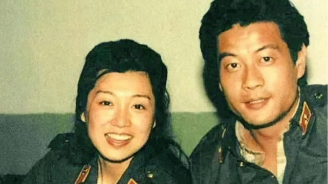 演员巫刚和陈瑾居然是一对?不婚者陈瑾缘何与巫刚携手走过20年?|赵英|两人|结婚|妻子|家庭_新浪新闻