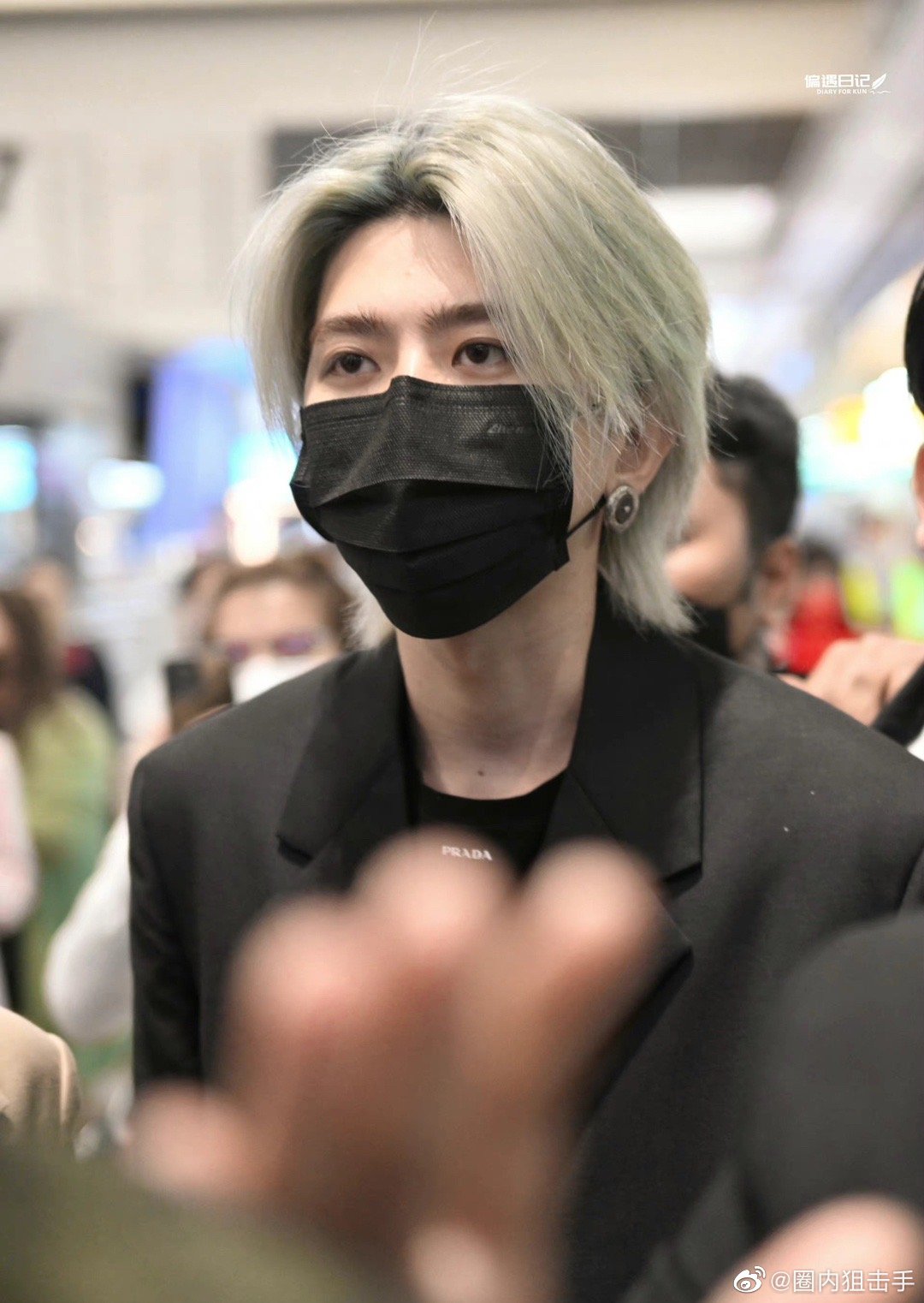 人帅什么样的颜色都能驾驭……|蔡徐坤|发色|魅力_新浪新闻