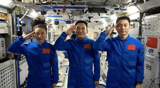 科学汇｜神舟十三号即将返航！航天员返回地球要经历几个阶段休闲区蓝鸢梦想 - Www.slyday.coM