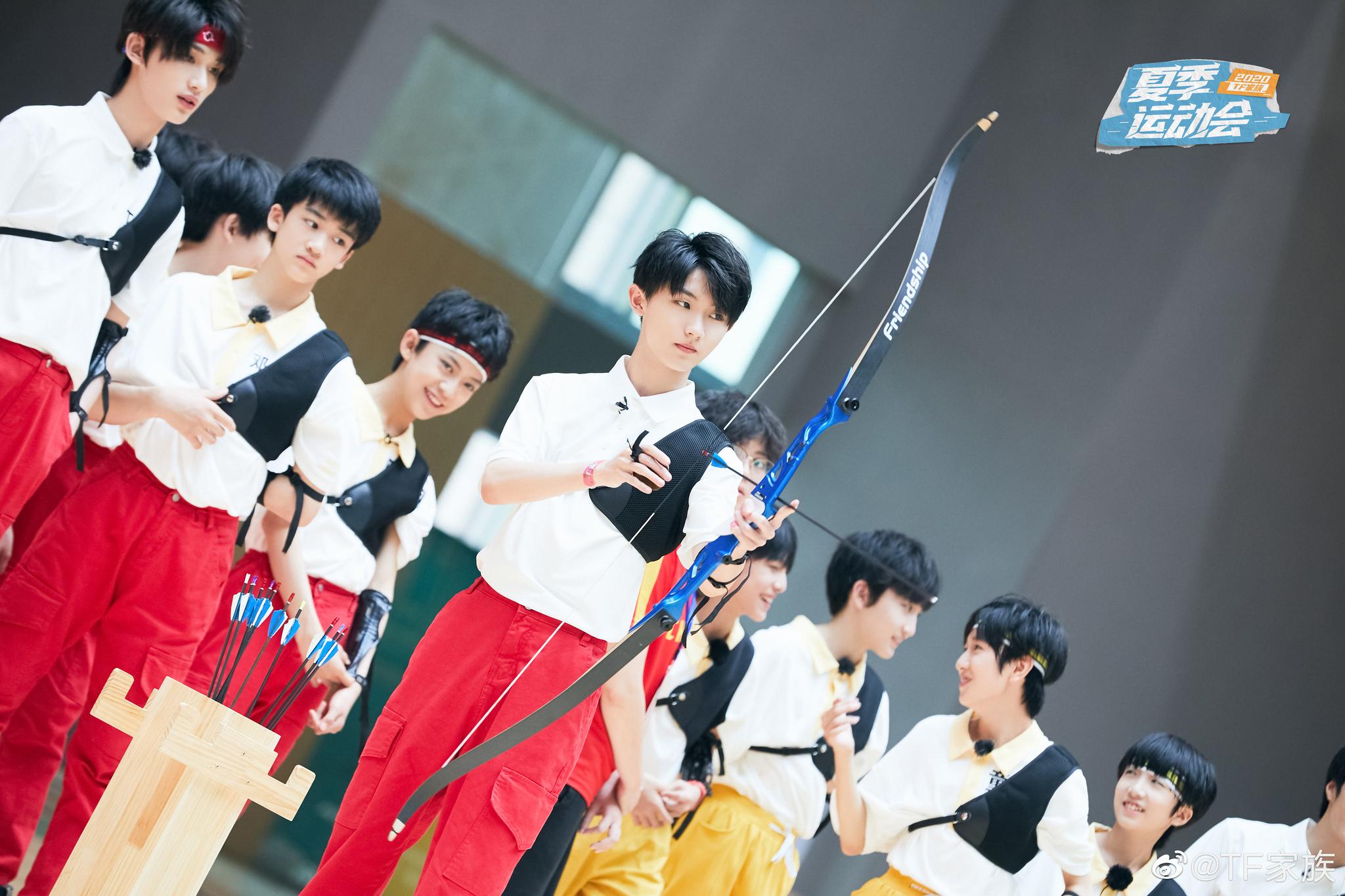 时代少年团夏季运动会(下)内场图公开_高清图集_新浪网