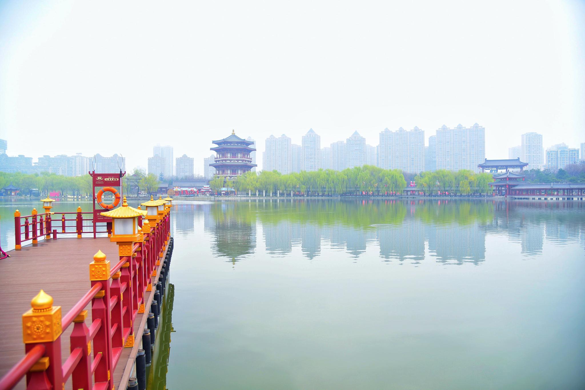 来大唐芙蓉园 赏曲江之春