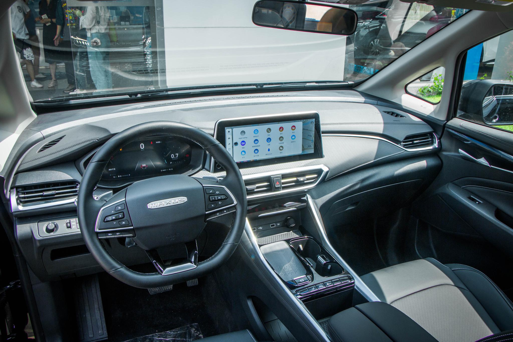 上汽大通g50 plus到店实拍-新浪汽车