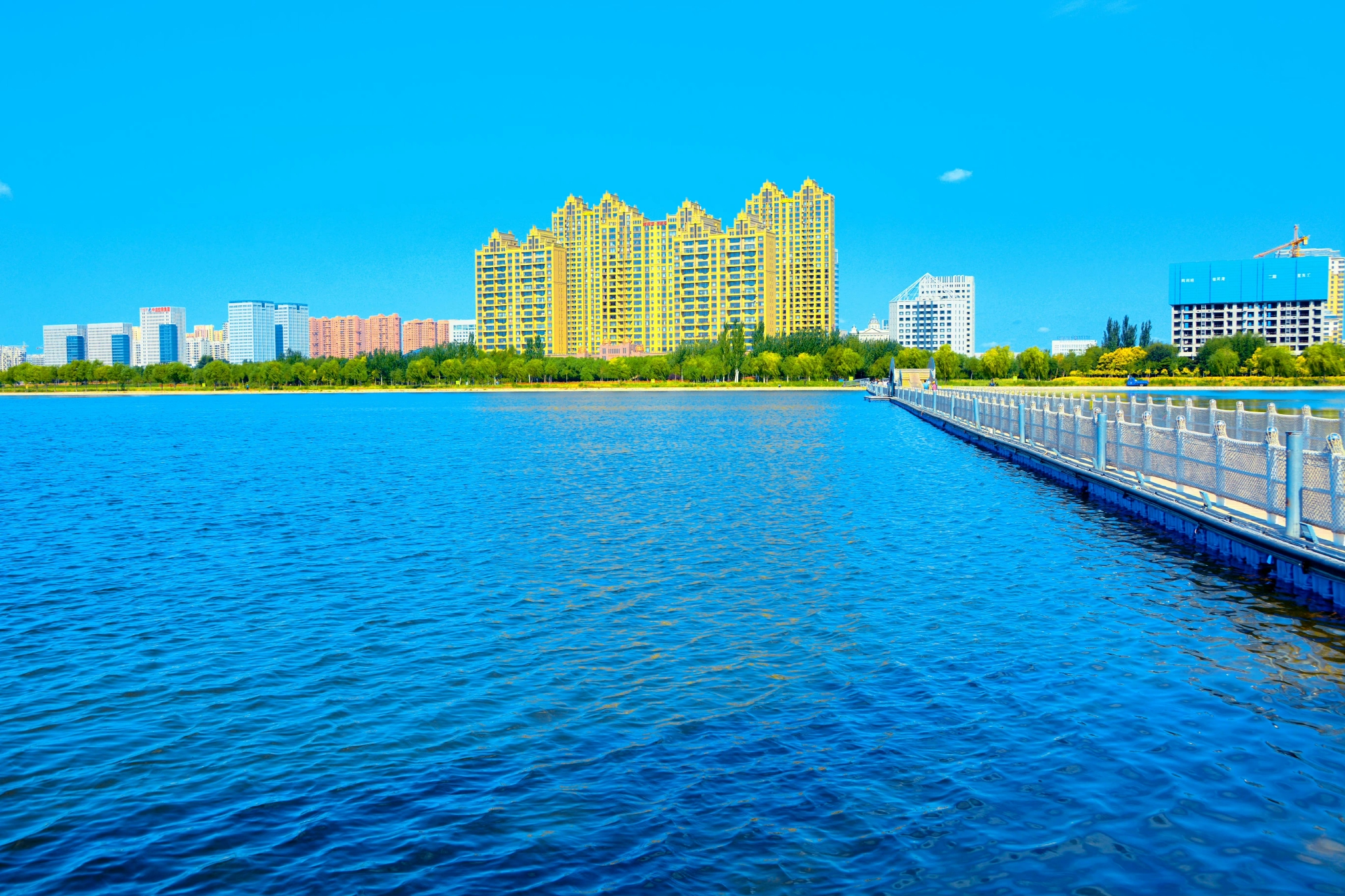 通辽市辽河公园浮桥附近原创拍摄