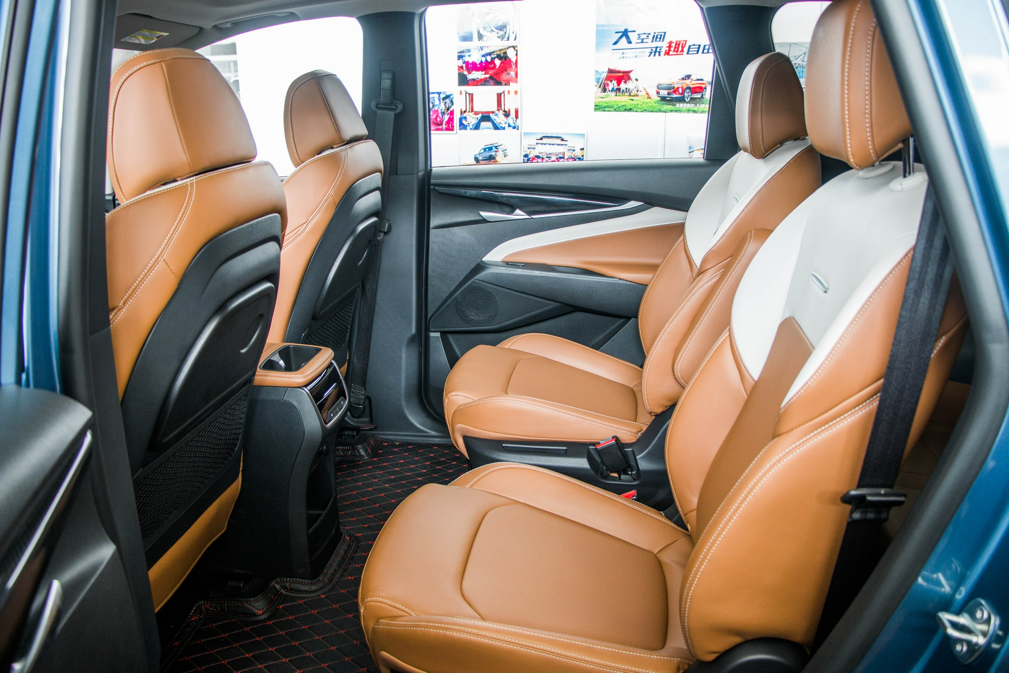 上汽大通g50 plus到店实拍-新浪汽车