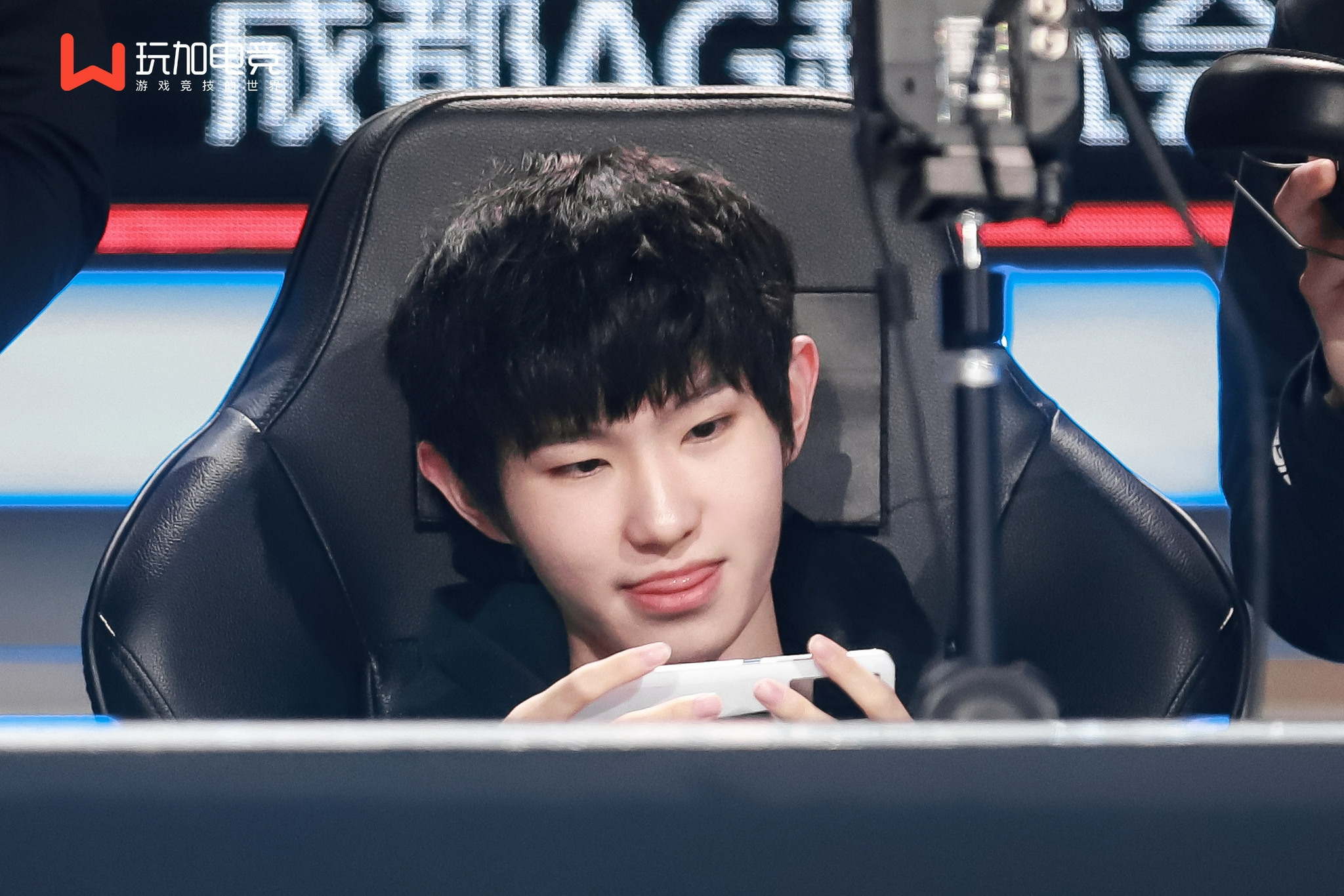 刀口返图:1121 @ag一诺ovo_高清图集_新浪网