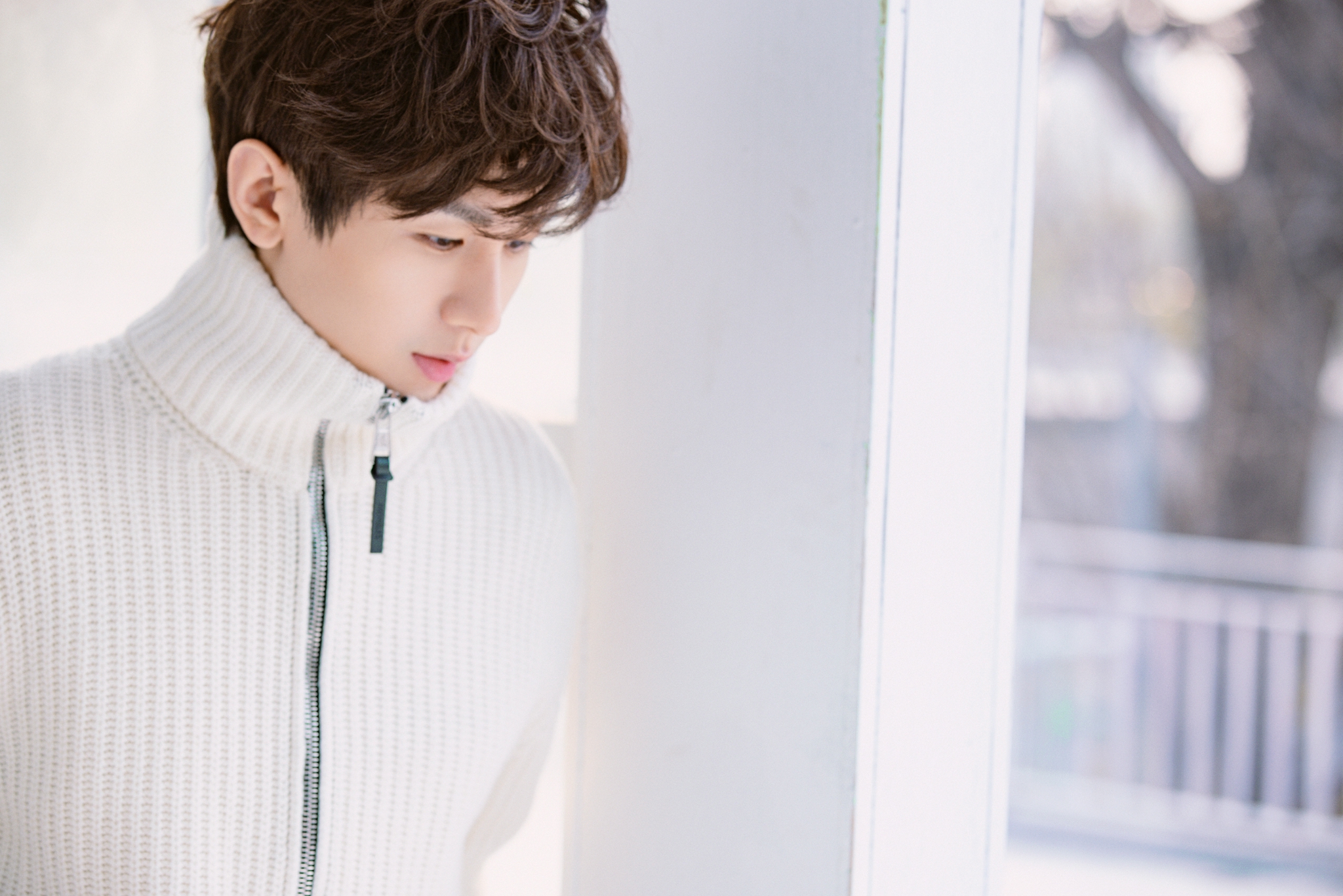 成毅最新写真大片～ 好好看啊……|成毅|写真大片|暖冬_新浪新闻