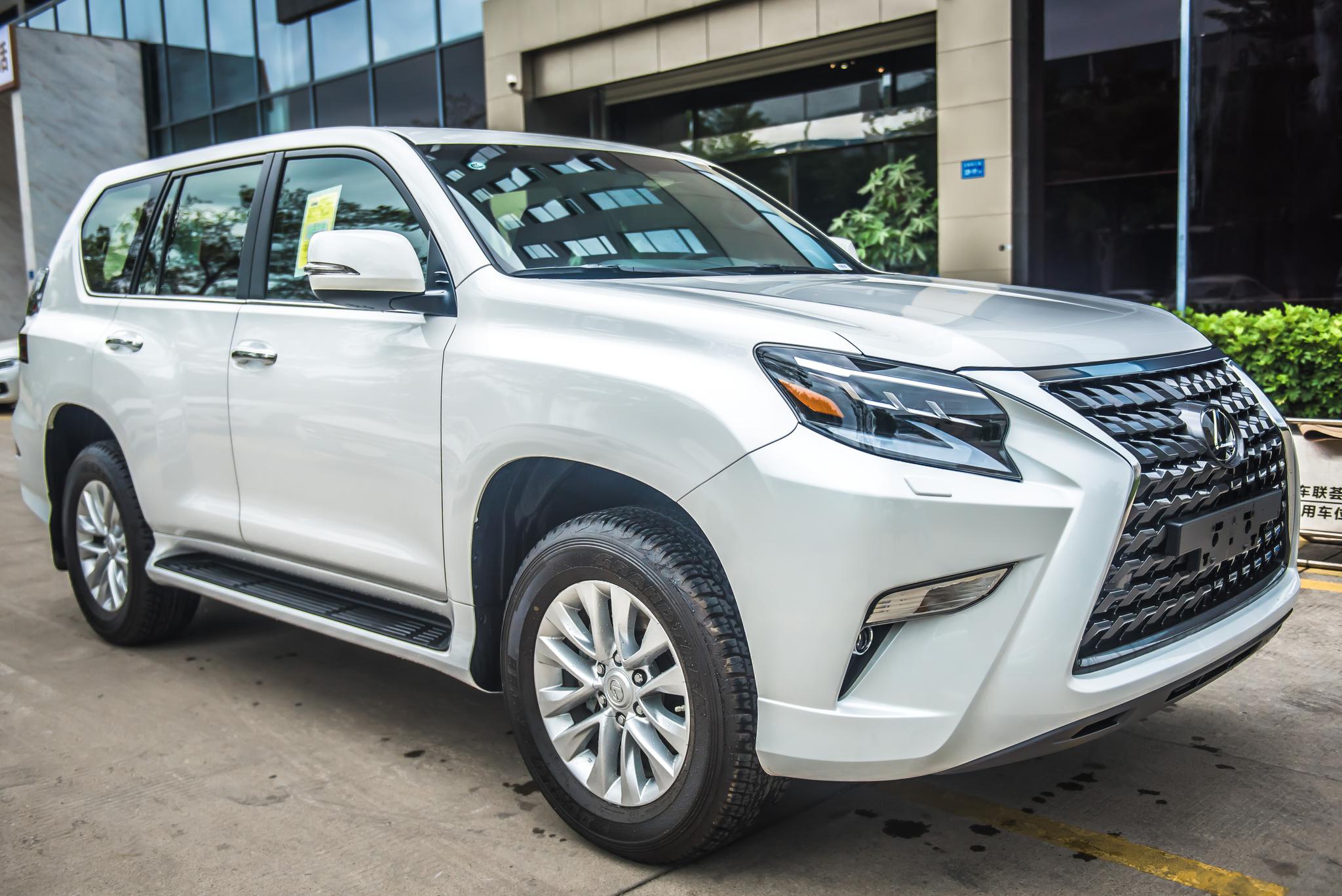 平行进口2020款中东版雷克萨斯gx460厦门涨到百万