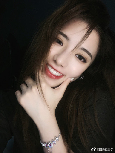 舞蹈生吴静怡曝光了让美女关注的方式