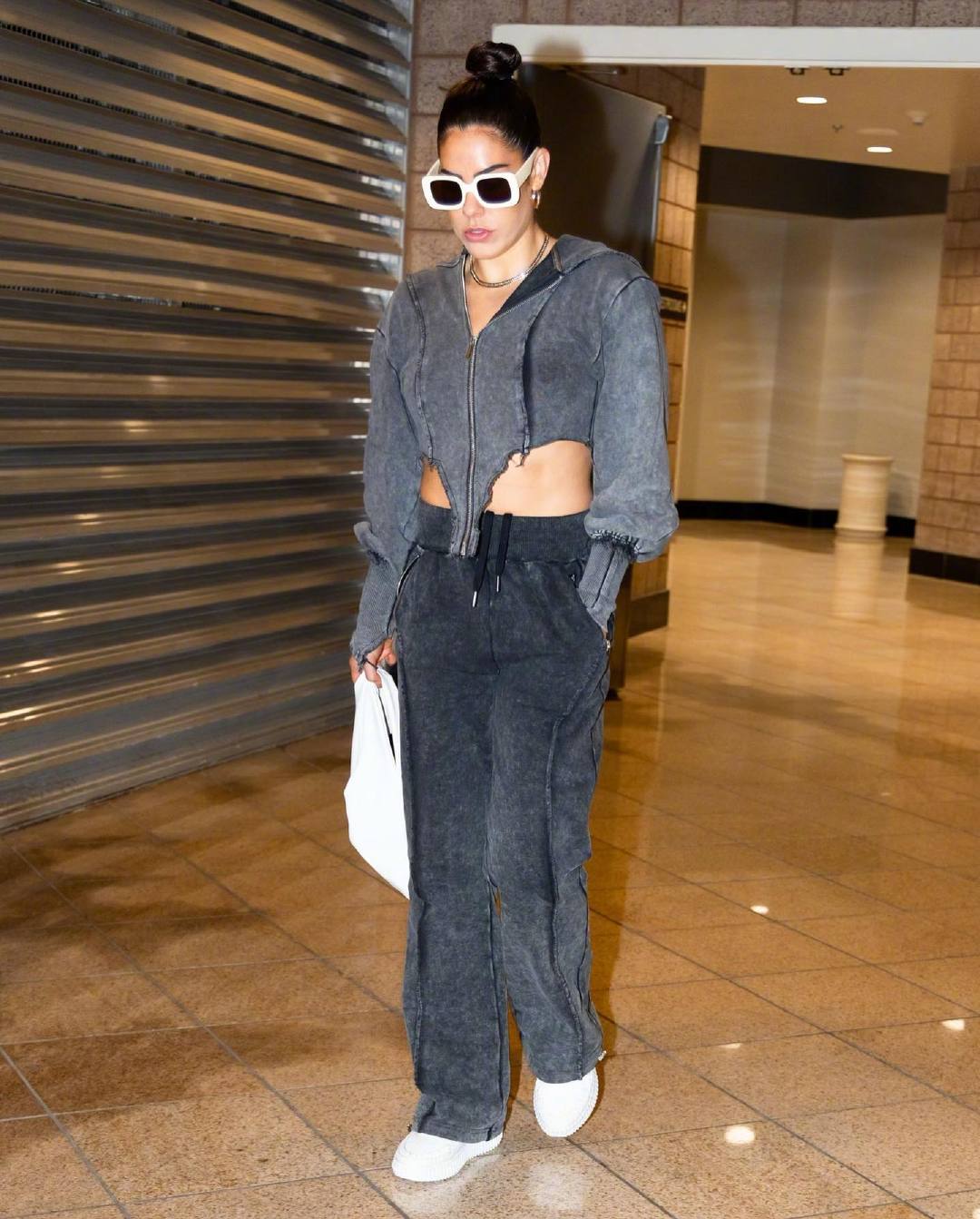 wnba球星kelseyplum身高173cm的穿搭look