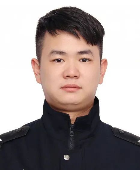 “拖鞋睡衣哥”，找到了！他的真实身份竟是……休闲区蓝鸢梦想 - Www.slyday.coM